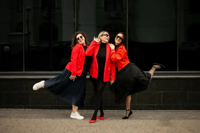 The Loyalty Test: Celebrity Best Friends Who Stayed Ride-or-Die Through the Scandals — and the Ones Who Quietly Disappeared